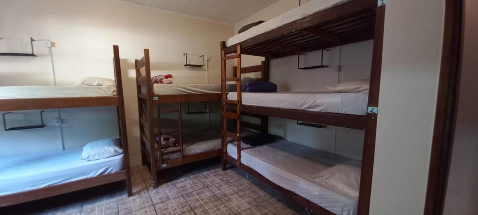 Mahalo Hostel イーリャ・グランデ エクステリア 写真